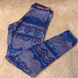 Nike Pro Workout Leggings